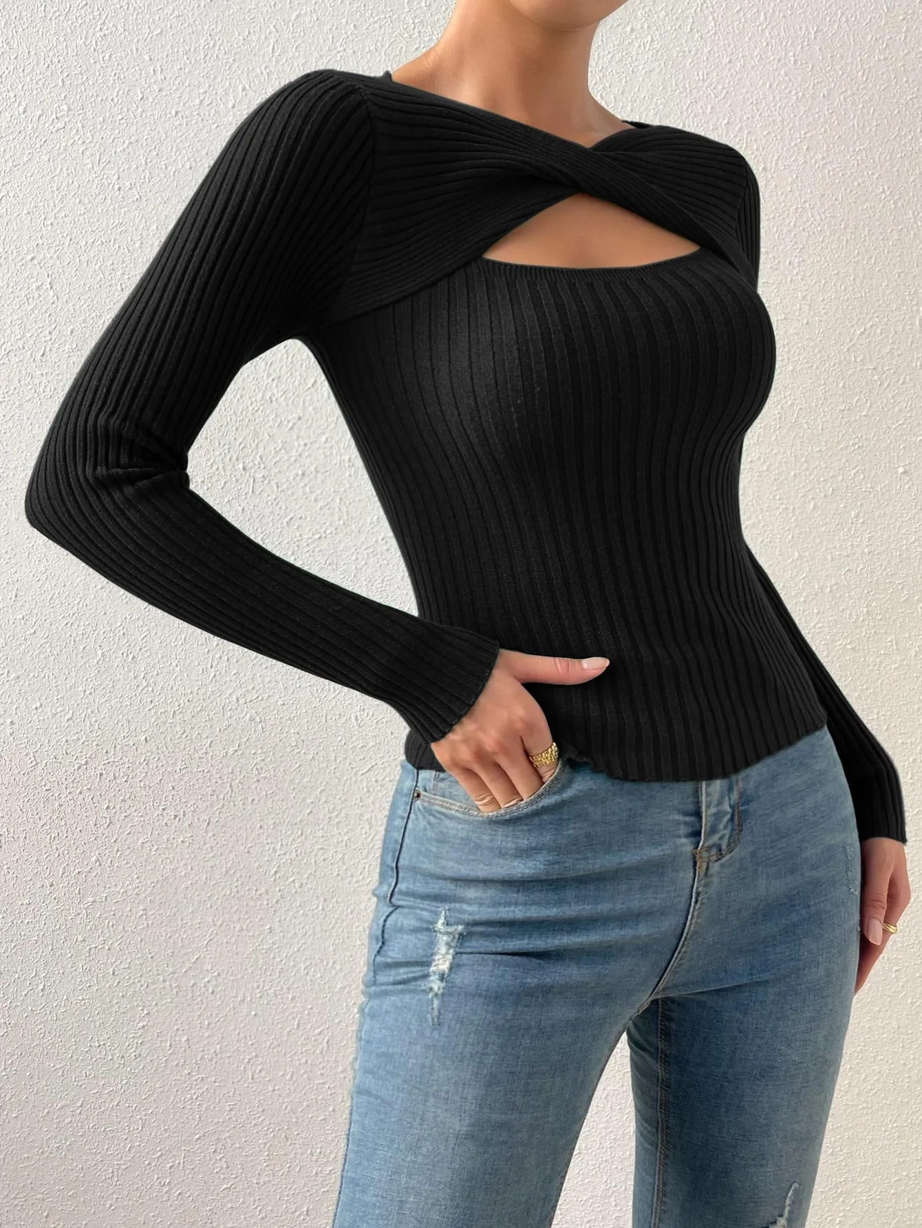 SHEIN Privé Cut Out Twist Front Sweater
