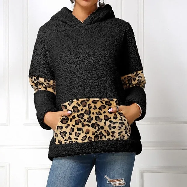 Winter Leisure Leopard Print Pocket Plush Round Neck Pullover